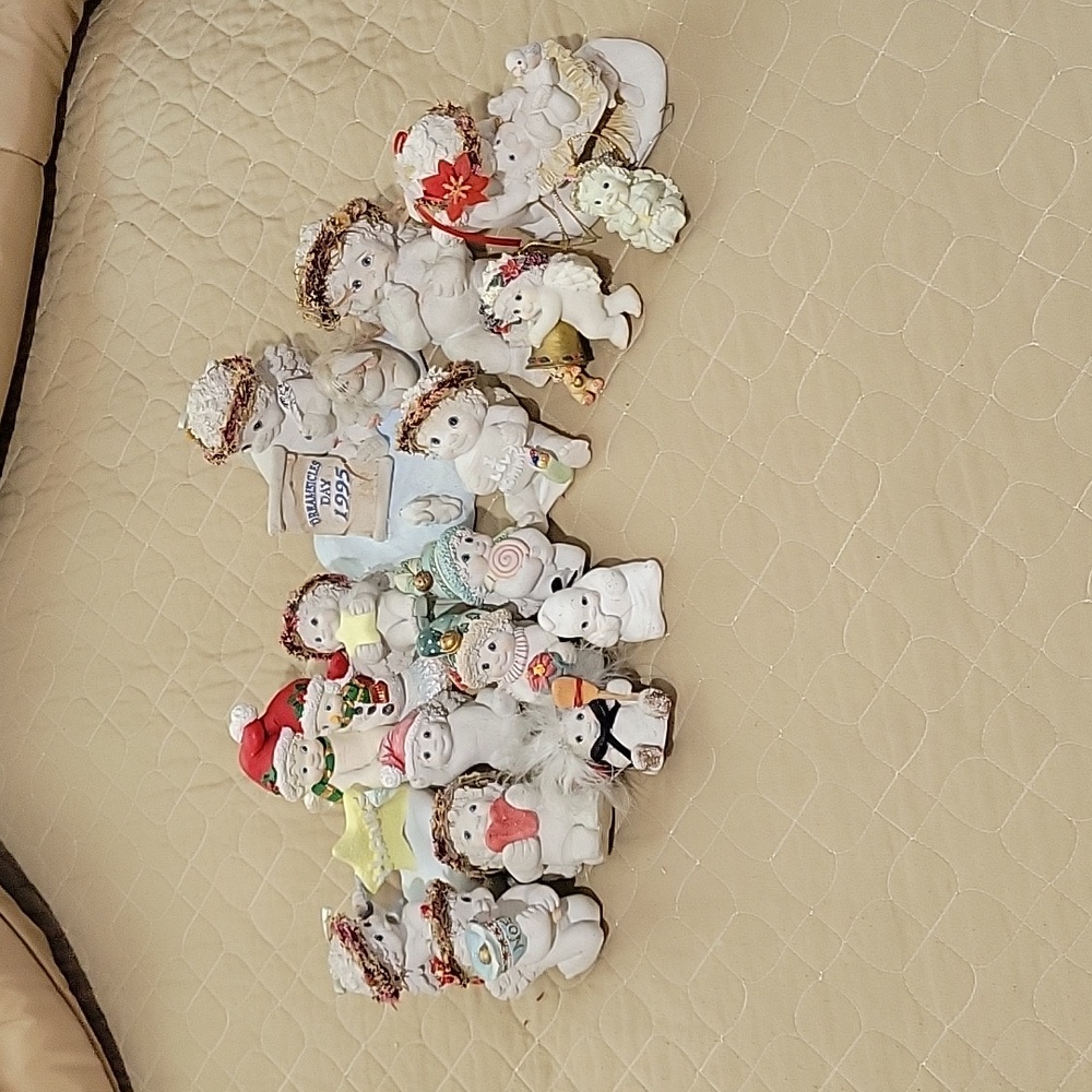 Vintage Dreamsicle Figurines Lot of 16